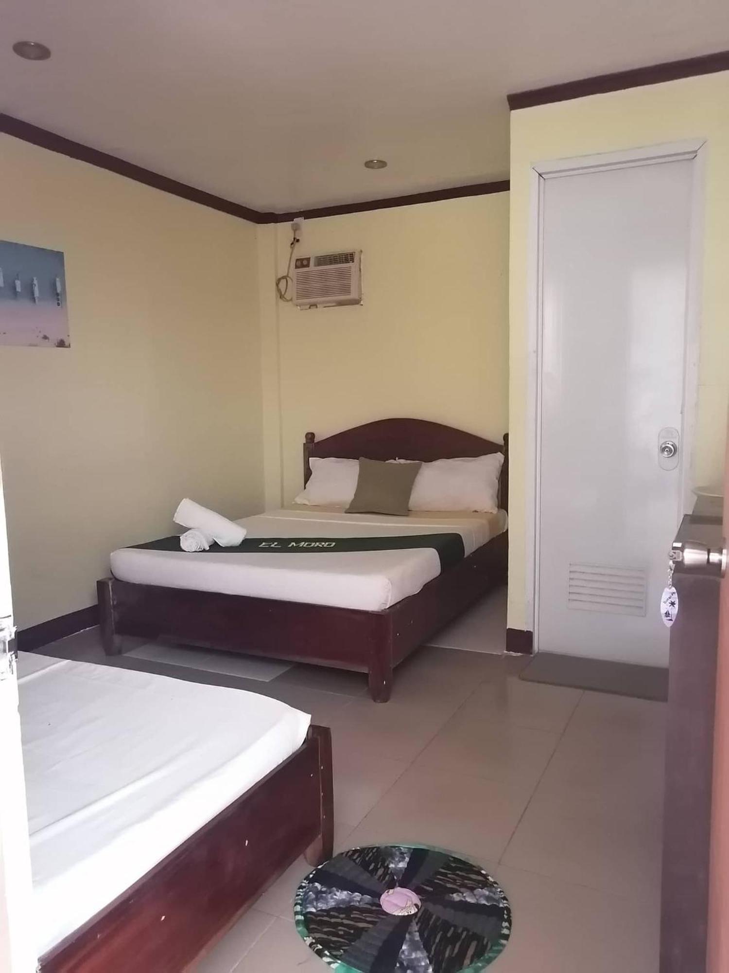 El Moro Beach Resort (Adults Only) Balabag  Екстериор снимка