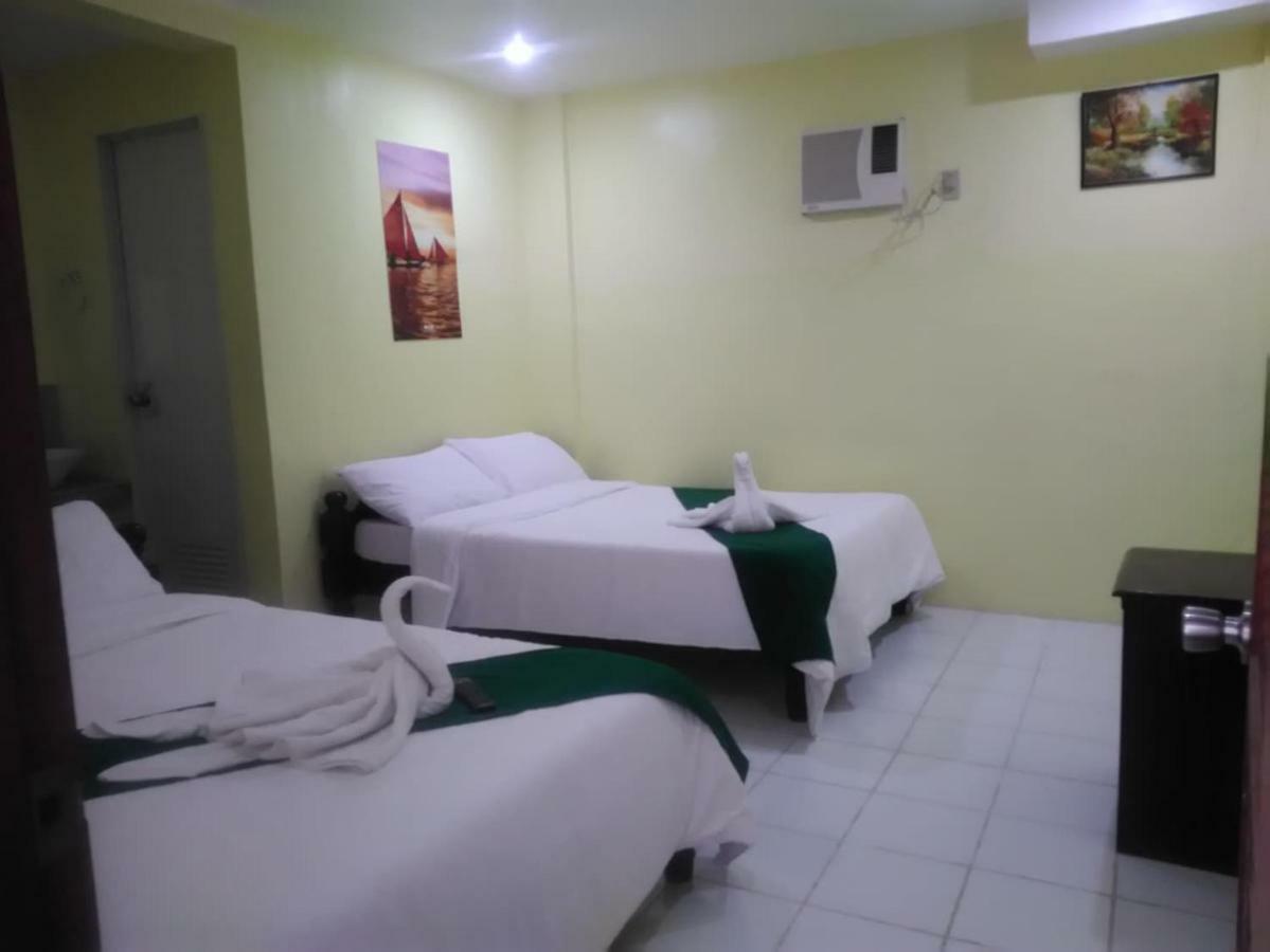 El Moro Beach Resort (Adults Only) Balabag  Екстериор снимка