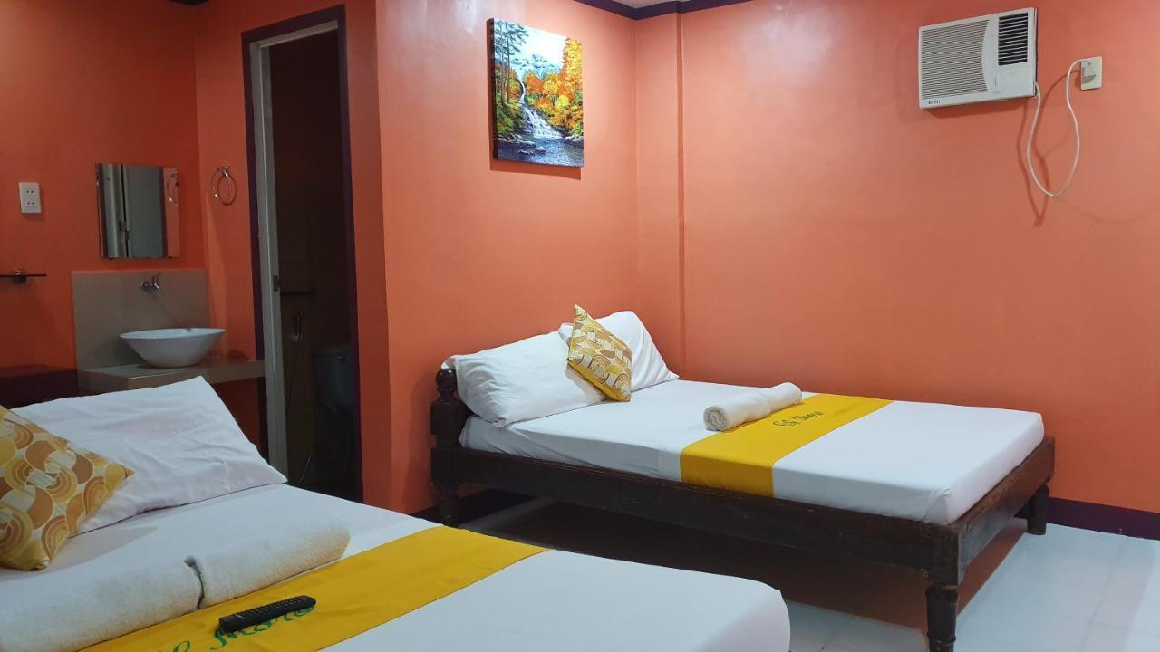 El Moro Beach Resort (Adults Only) Balabag  Екстериор снимка